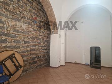 Locale Commerciale - Acireale