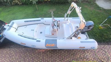 BAT Big Cayman 510 Yamaha 80 Carrello