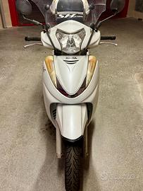 Honda SH 300 anno 2010