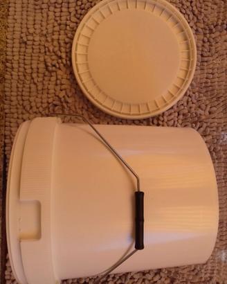 SECCHIO COPERCHIO 25 LITRI ROBUSTO
