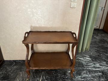 Carrelli in legno con ruote, 2 ripiani