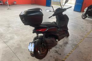 Piaggio beverly 400 hpe