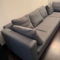 Divano angolare su misura – pari al nuovo