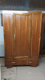 Armadio in legno