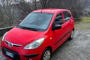 Hyundai i10 per neopatentati a gpl