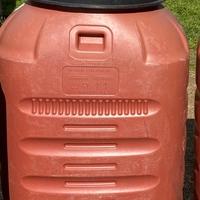 Bidone in plastica per alimenti