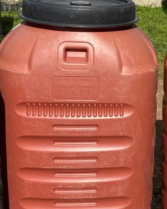 Bidone in plastica per alimenti