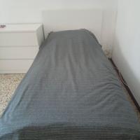 IKEA , camera da letto