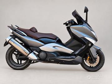 Yamaha Tmax 