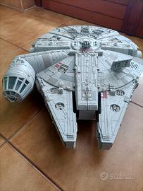Millennium Falcon - Star Wars - suona e spara