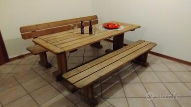 Tavolo panche da giardino