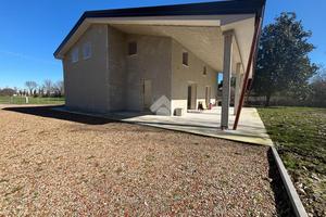 VILLA SINGOLA A CAMPODARSEGO