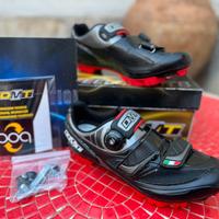 Scarpe mtb nuove scatola e corredo originale 43