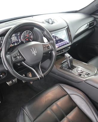 MASERATI Levante 330 CV MHEV AWD GT