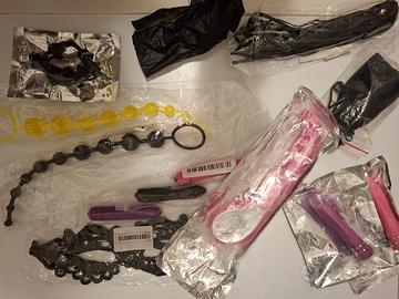 Stock dildo vibratori palline anali oggetti adulti