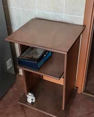 mobiletto porta TV con ruote 