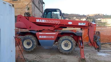 Sollevatore Telescopico rotativo Manitou