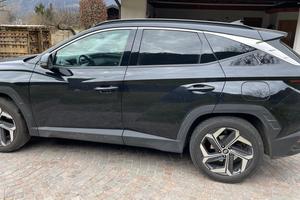 Hyundai tucson 4wd xline