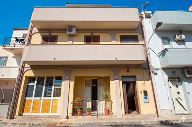 Casa indipendente in Via Buscemi s.n.c.- Avola