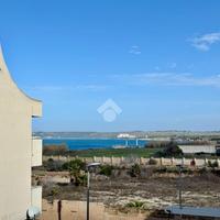 2 LOCALI A GALLIPOLI