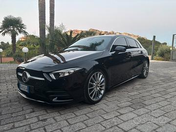 Mercedes A180 benzina pacchetto amg