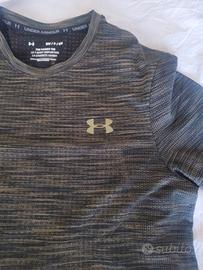 t shirt Under Armour 