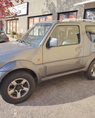 SUZUKI Jimny 1.3i 16V cat 4WD JX SPECIAL UNIPROP