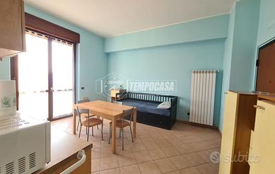 MONOLOCALE CON RISCALDAMENTO AUTONOMO