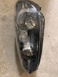 faro golf 6  SX lato guidatore