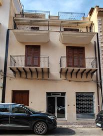 Locale nuovo per negozio, c. storico, Partinico