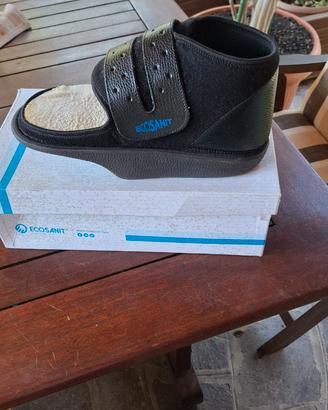 N 2  Scarpe sanitarie