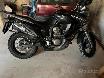Honda Transalp  700