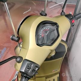 scooter vespa