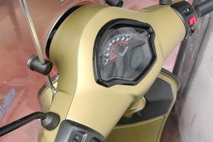 scooter vespa