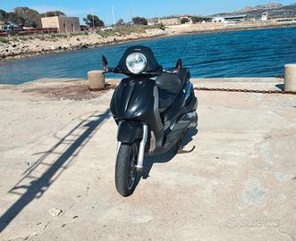 piaggio Beverly 500 anno 2003 usato