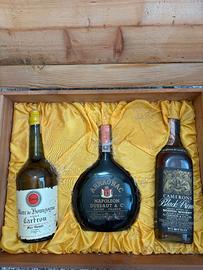 Cofanetto vintage da collezione con 3 bottiglie
