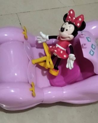macchinina minnie