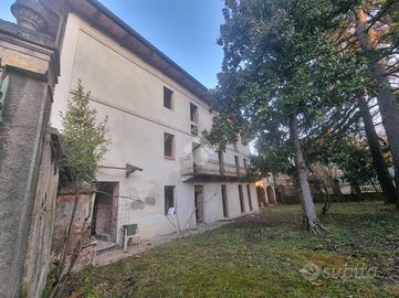CASA SEMINDIPENDENTE A GASSINO TORINESE