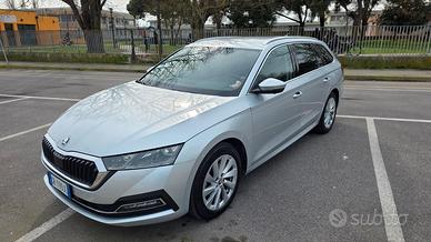 Skoda Octavia TDI DSG Style garanzia tagliando DSG
