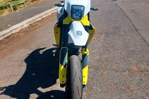 Husqvarna SM 701