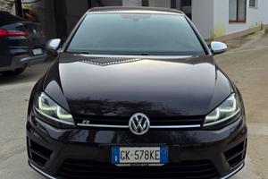 GOLF R