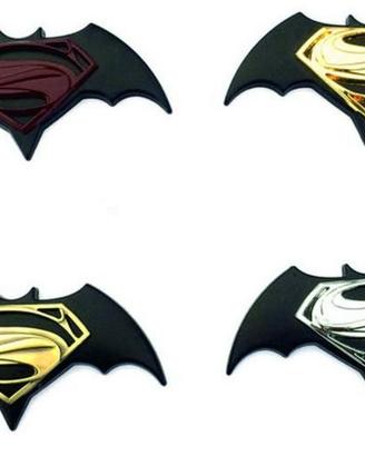 Logo BATMAN vs SUPERMAN V2 in 3D magnetico/adesivo