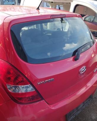 Portellone nudo HYUNDAI I20 del 2011