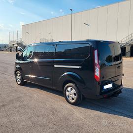 Ford Custom 6 posti