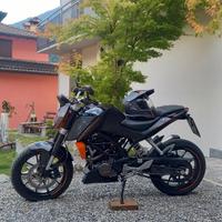 KTM DUKE 125