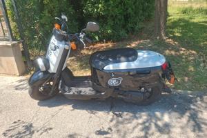 scooter yamaha giggle 50