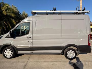 Ford Transit 350 L2H2 2.0 EcoBlue Hybrid 130 CV