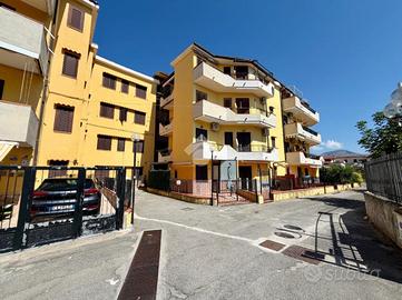 2 LOCALI A SANTA MARIA DEL CEDRO