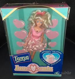 Bambola vintage anni 90 doll girl Tanya innamorata