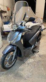 Honda sh150i abs